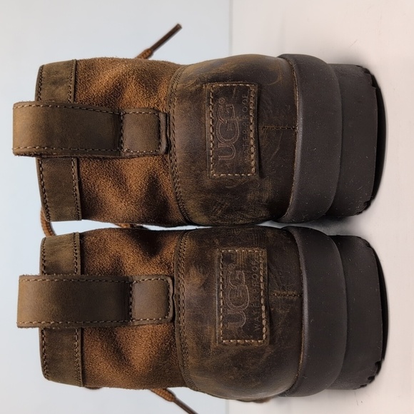 UGG Heather lace up bootie boots women's size 9 EU 40 - Picture 4 of 16